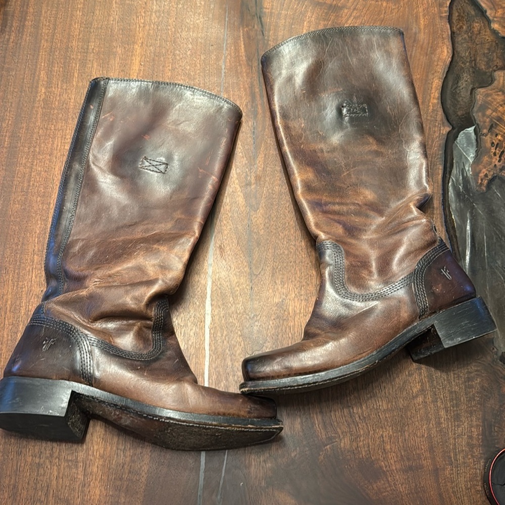 Women’s FRYE riding boots size 6